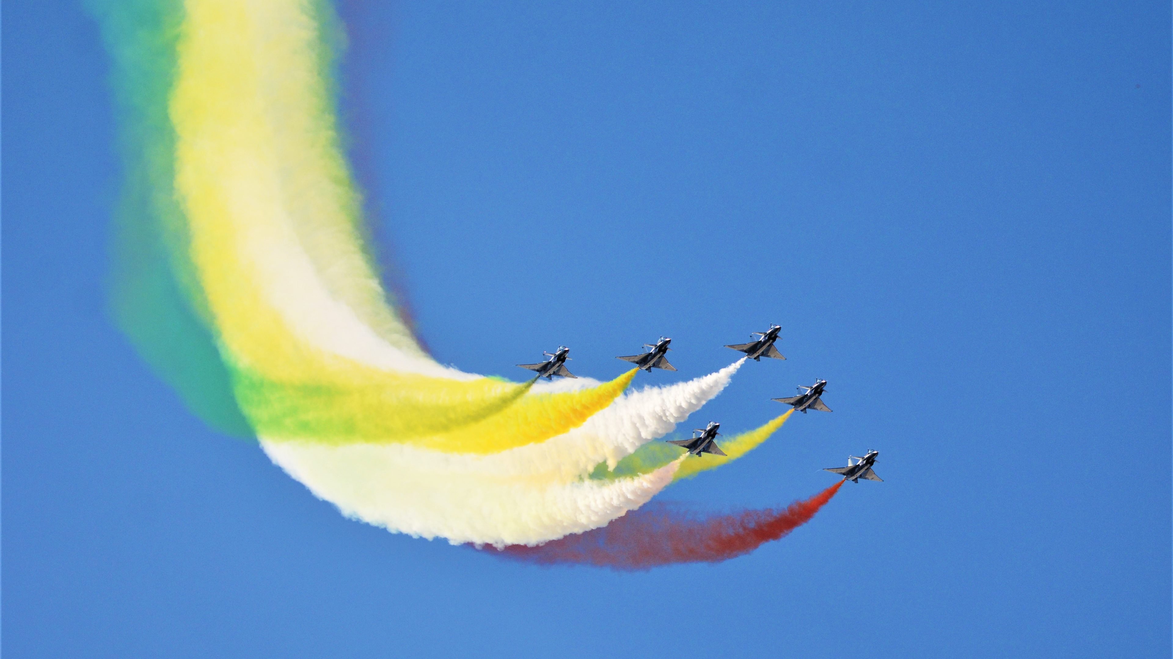 德赢体育官网入口-巴西队在2024年南美锦标赛中击败哥伦比亚队晋级决赛，南美杯巴西对哥伦比亚